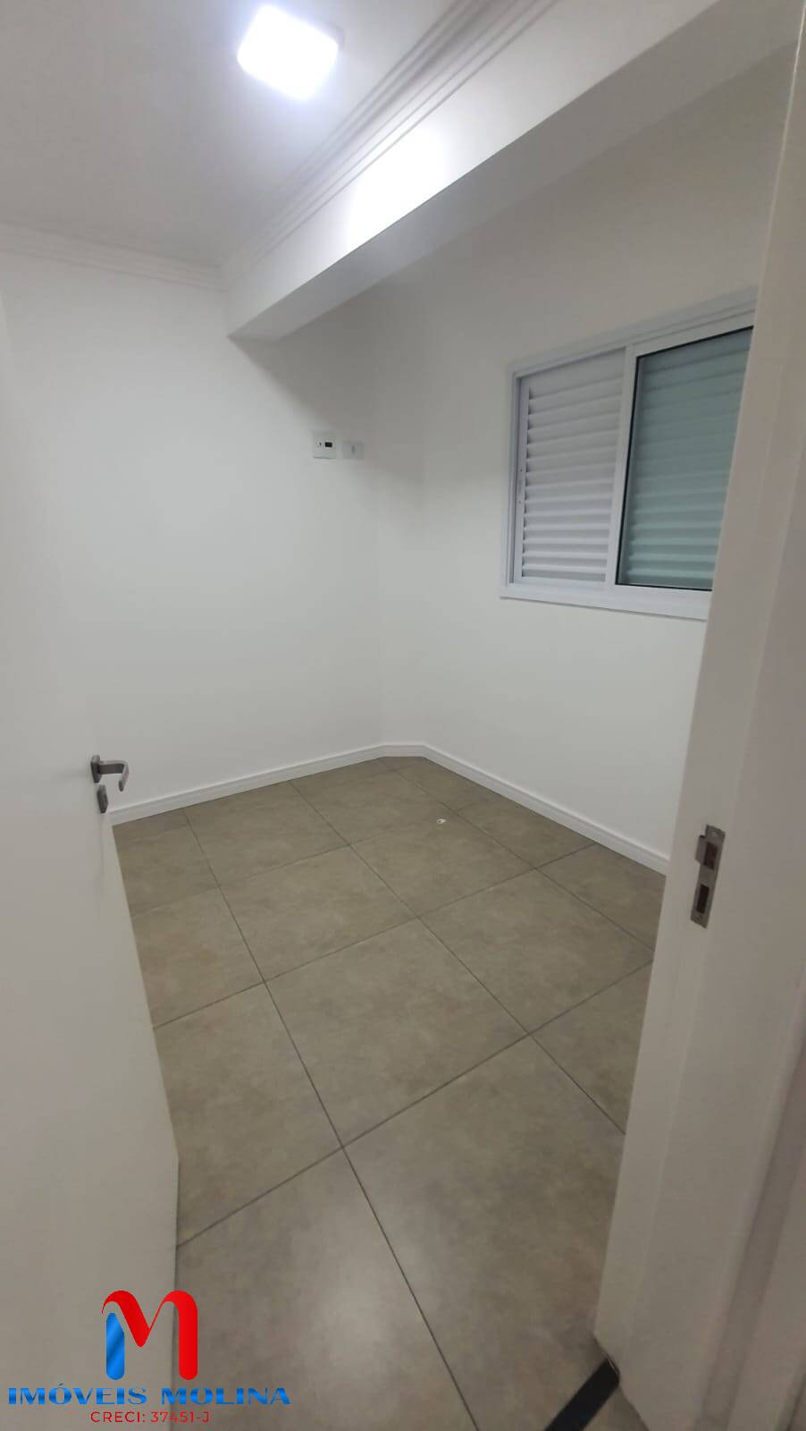 Apartamento à venda com 3 quartos, 150m² - Foto 8