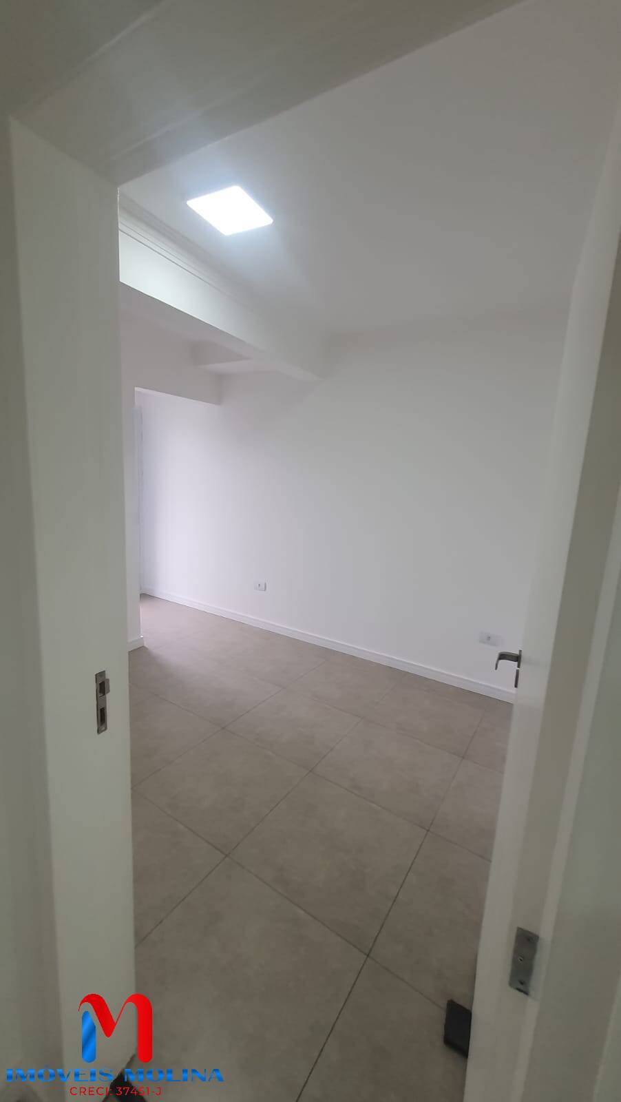 Apartamento à venda com 3 quartos, 150m² - Foto 10