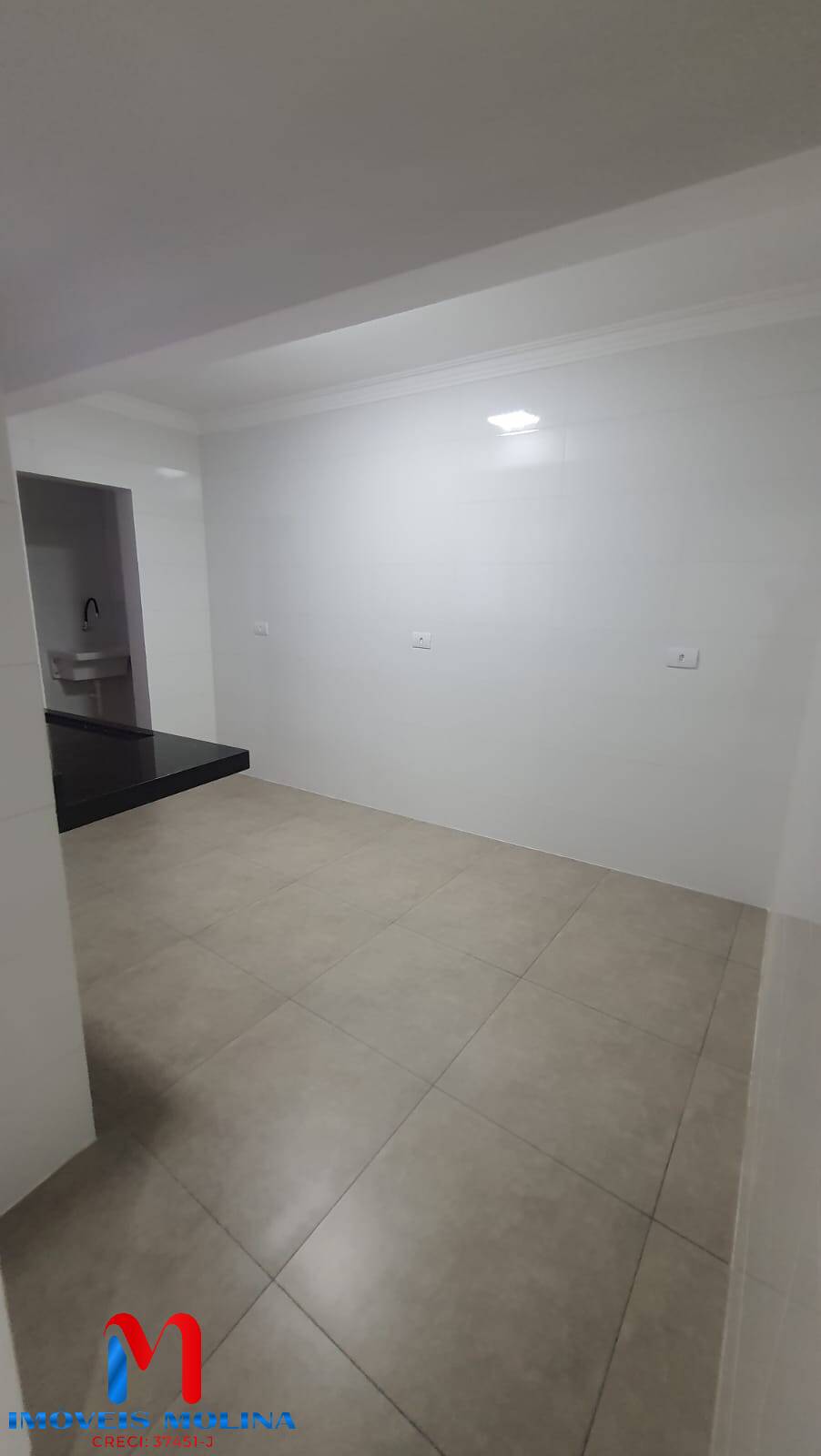 Apartamento à venda com 3 quartos, 150m² - Foto 4