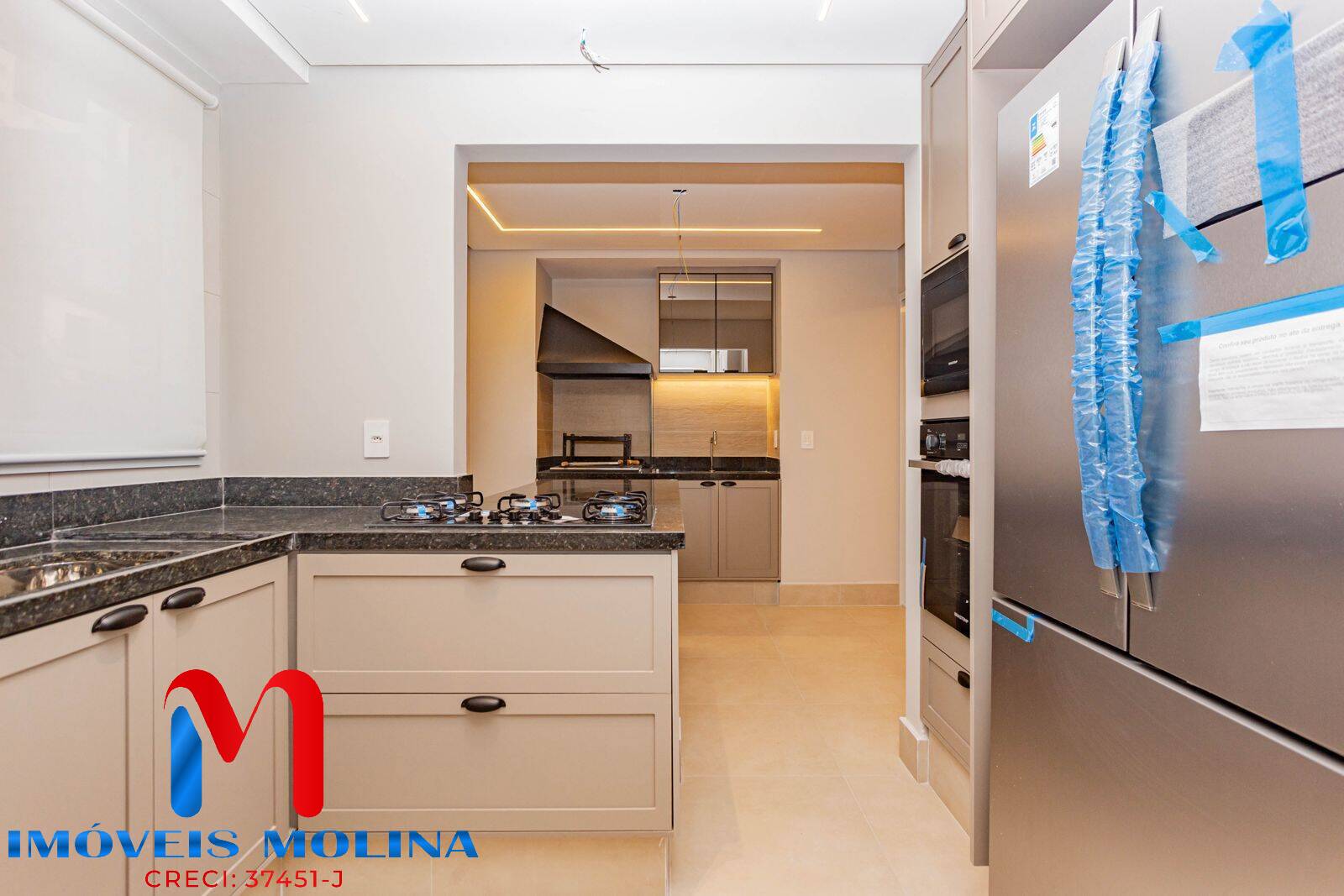 Apartamento à venda com 2 quartos, 83m² - Foto 4