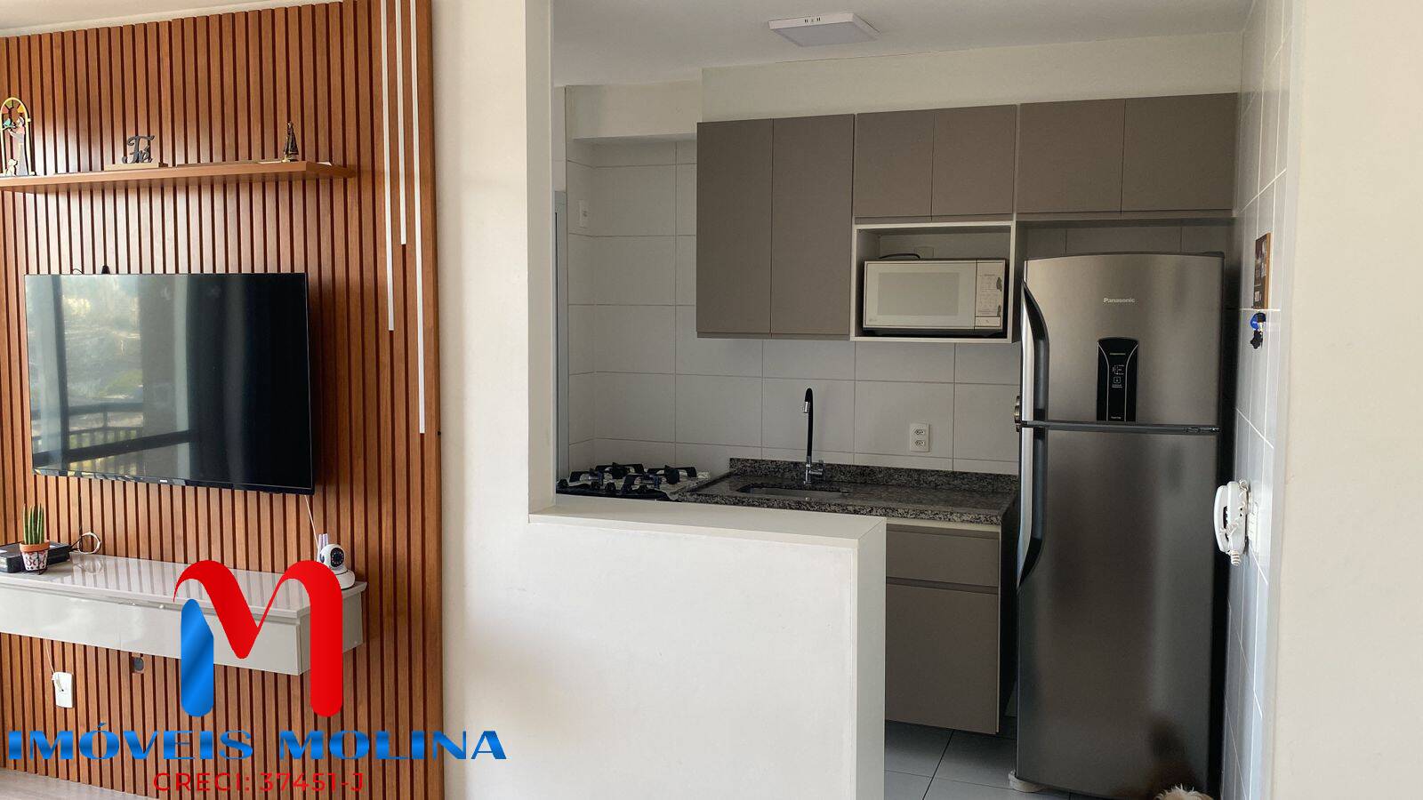 Apartamento à venda com 1 quarto, 38m² - Foto 2