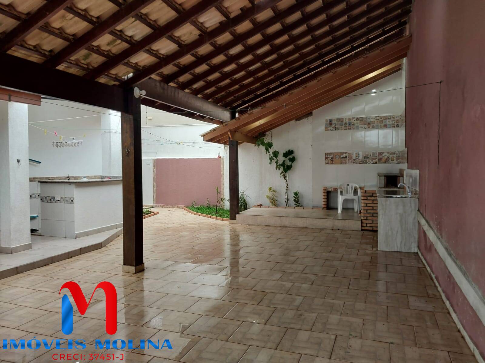 Casa à venda com 4 quartos, 250m² - Foto 14