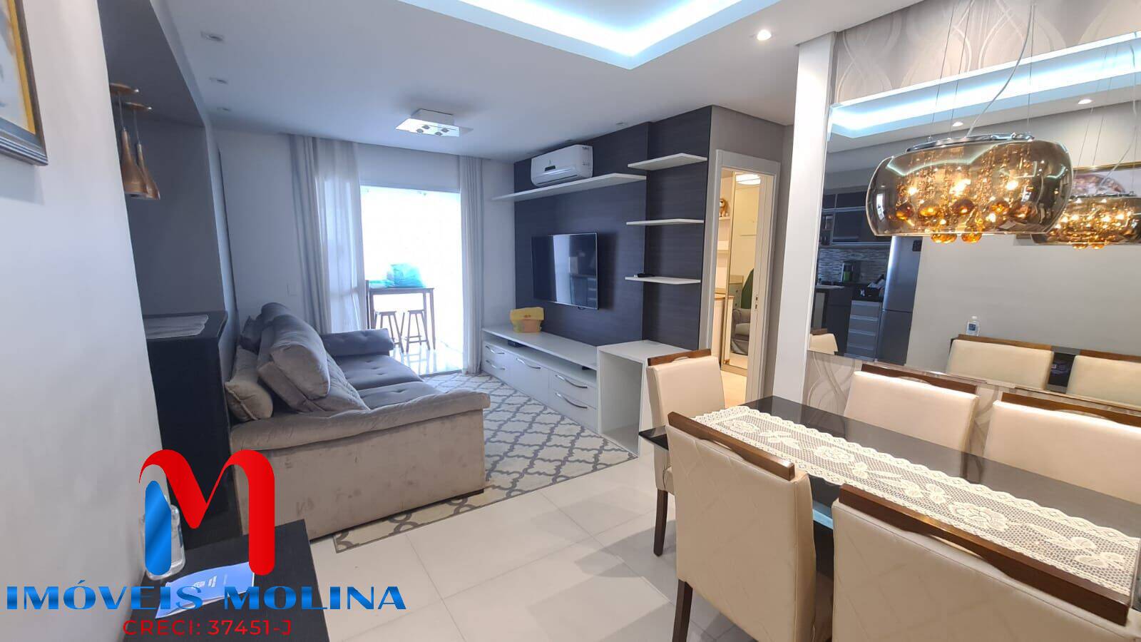 Apartamento à venda com 2 quartos, 69m² - Foto 2