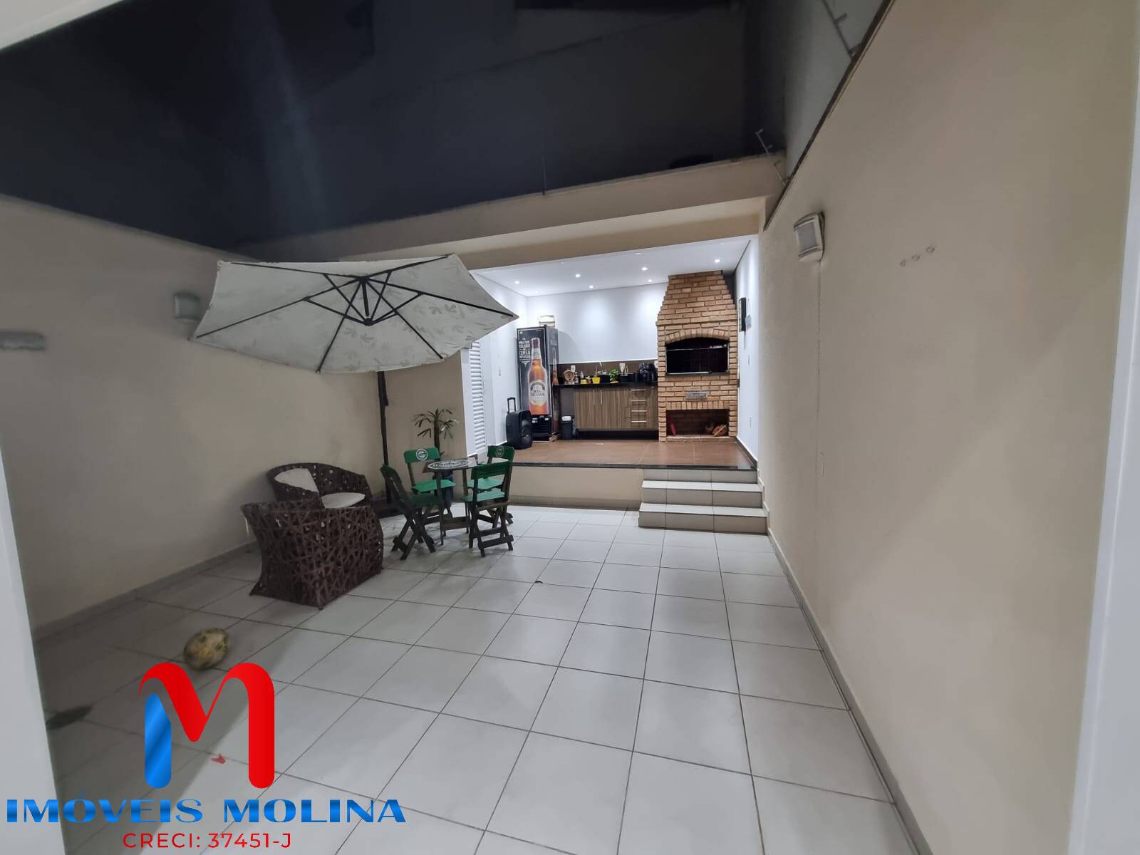 Casa à venda com 3 quartos, 120m² - Foto 9