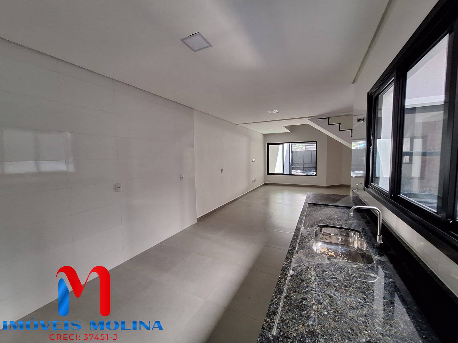 Sobrado à venda com 3 quartos, 220m² - Foto 13