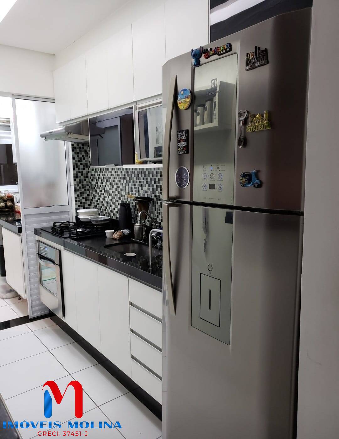 Apartamento à venda com 2 quartos, 62m² - Foto 4