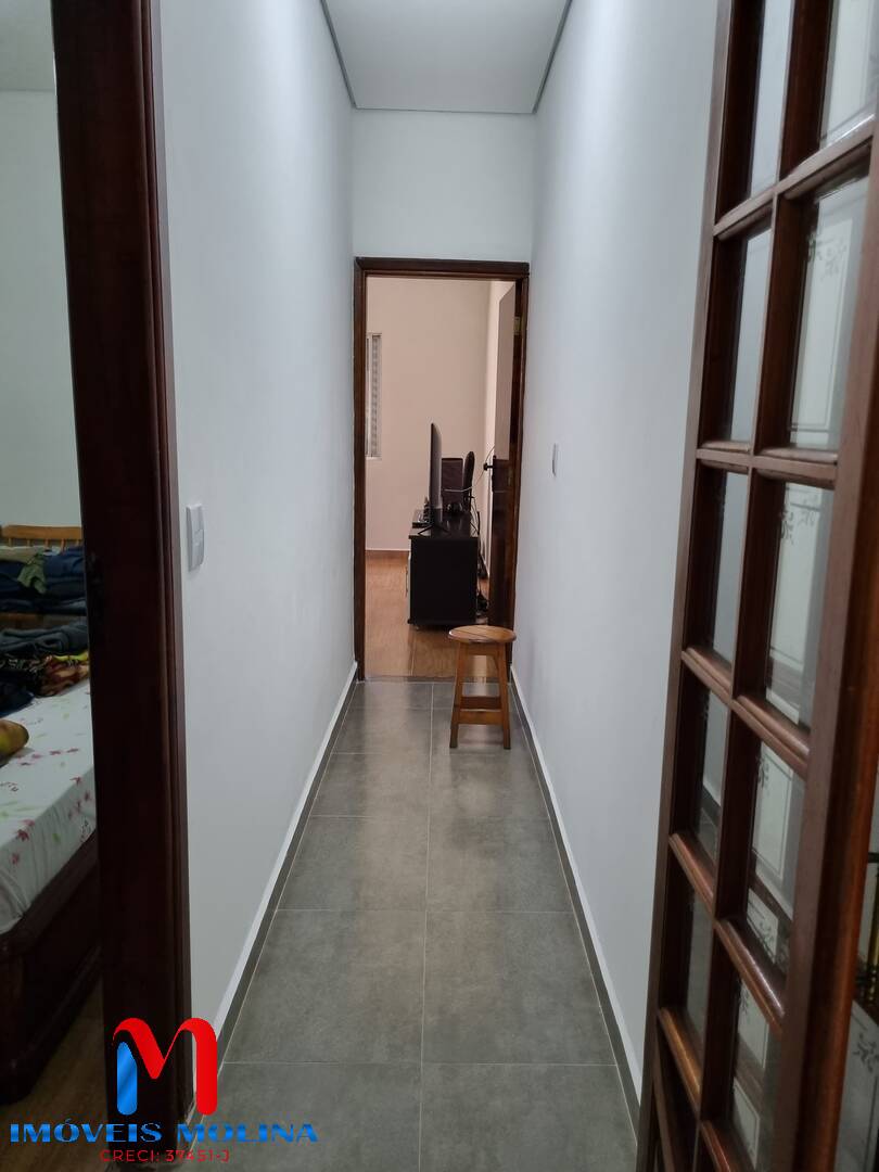 Casa à venda com 2 quartos, 170m² - Foto 6