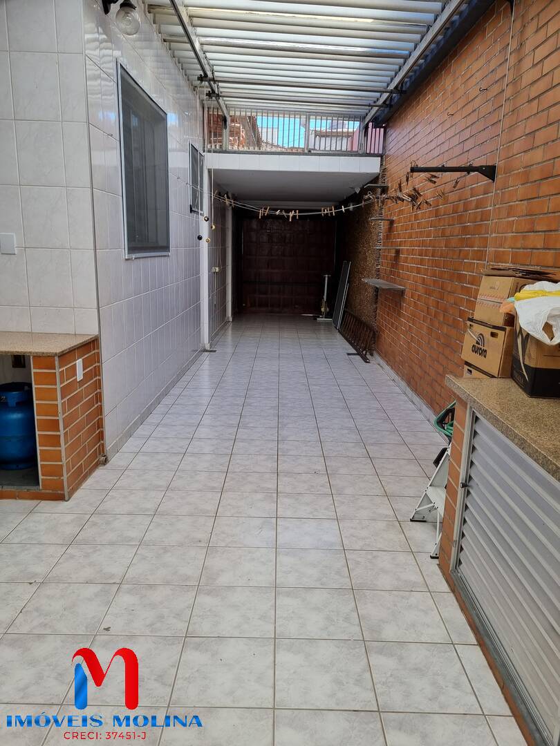 Casa à venda com 2 quartos, 170m² - Foto 5