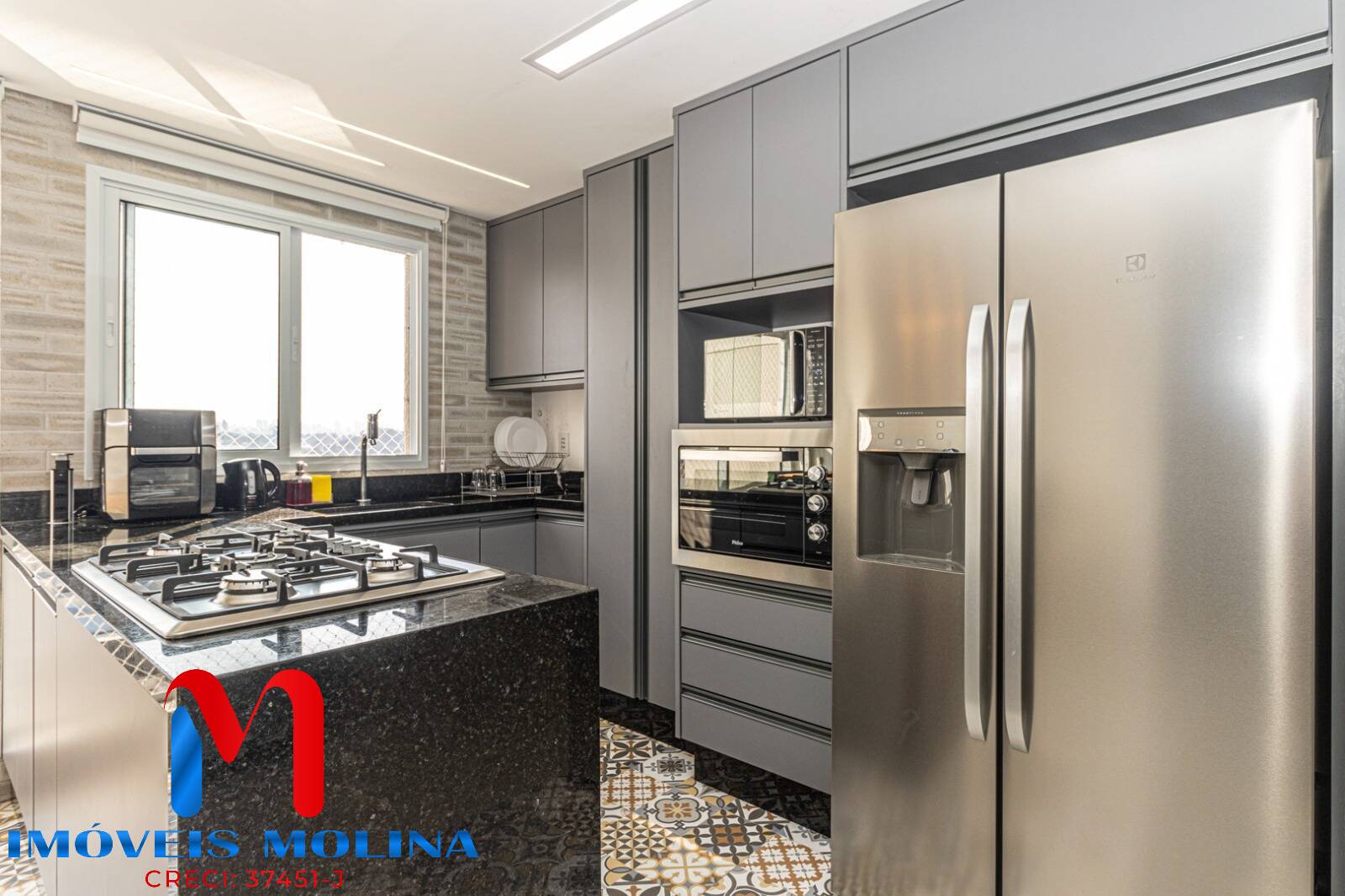 Apartamento à venda com 2 quartos, 83m² - Foto 13