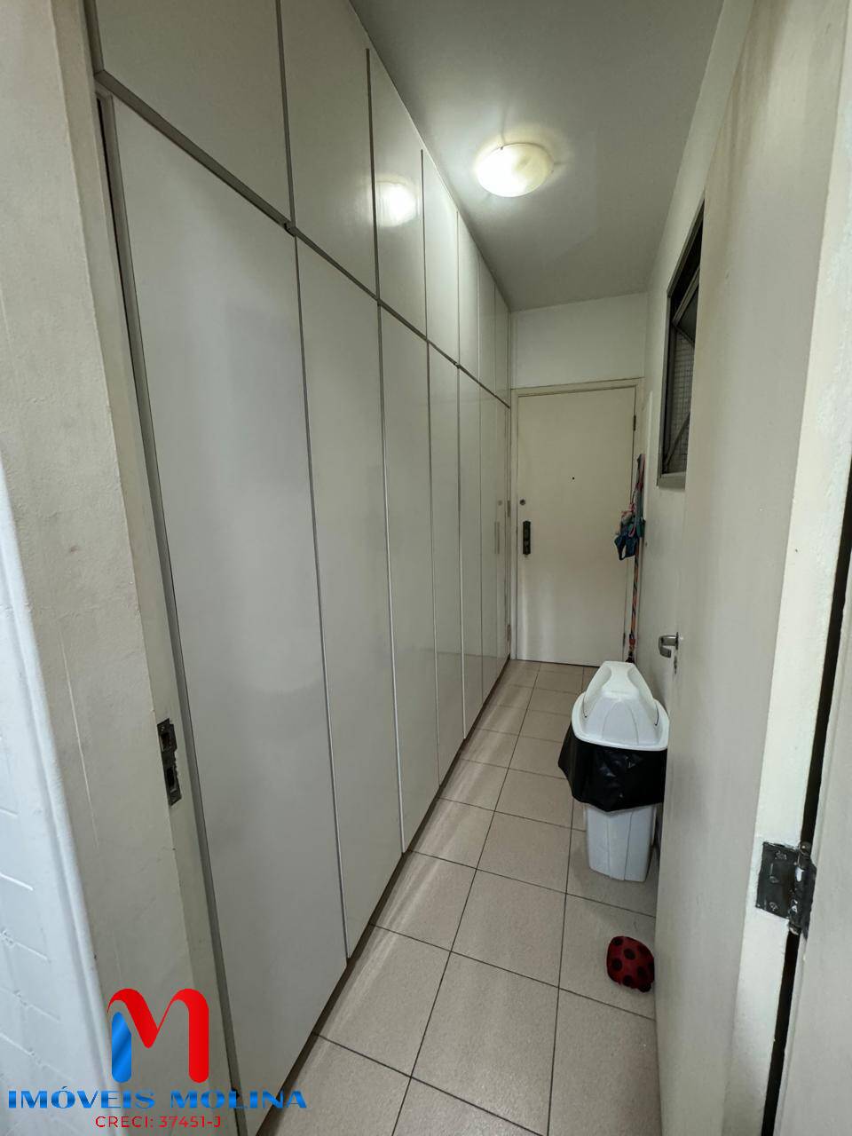 Apartamento à venda com 4 quartos, 180m² - Foto 10