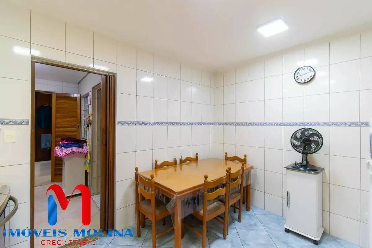 Sobrado à venda com 5 quartos, 309m² - Foto 35