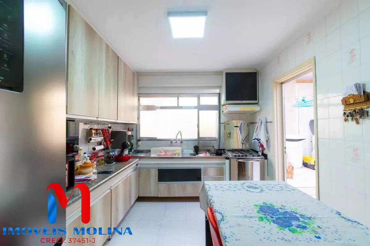 Sobrado à venda com 5 quartos, 309m² - Foto 9