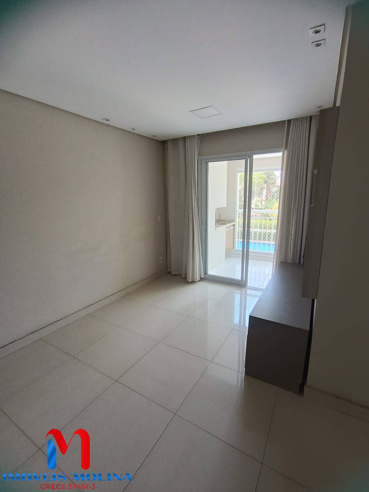 Apartamento à venda com 2 quartos, 65m² - Foto 5