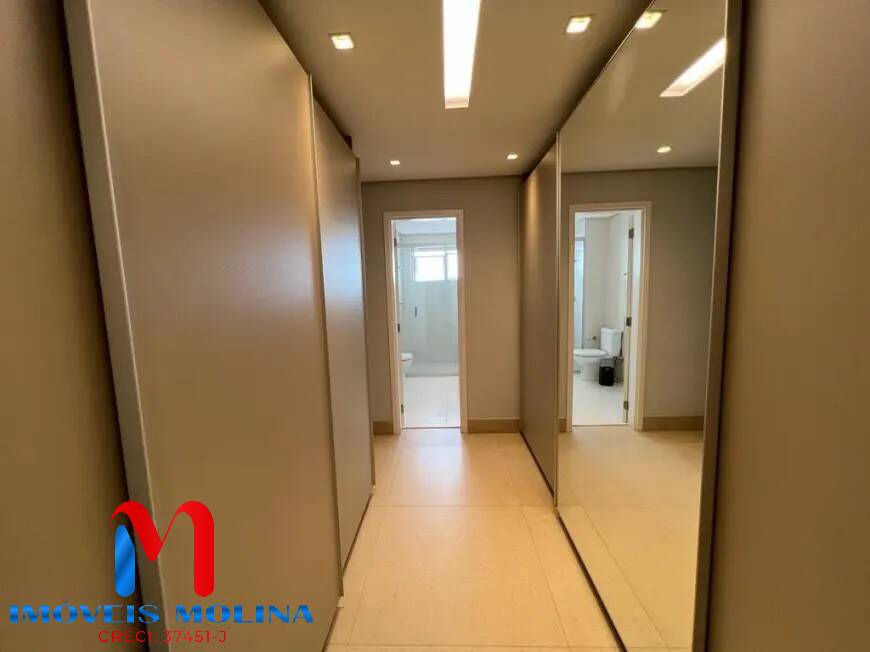 Apartamento para alugar com 4 quartos, 234m² - Foto 7