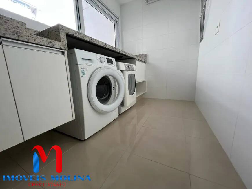 Apartamento para alugar com 4 quartos, 234m² - Foto 13