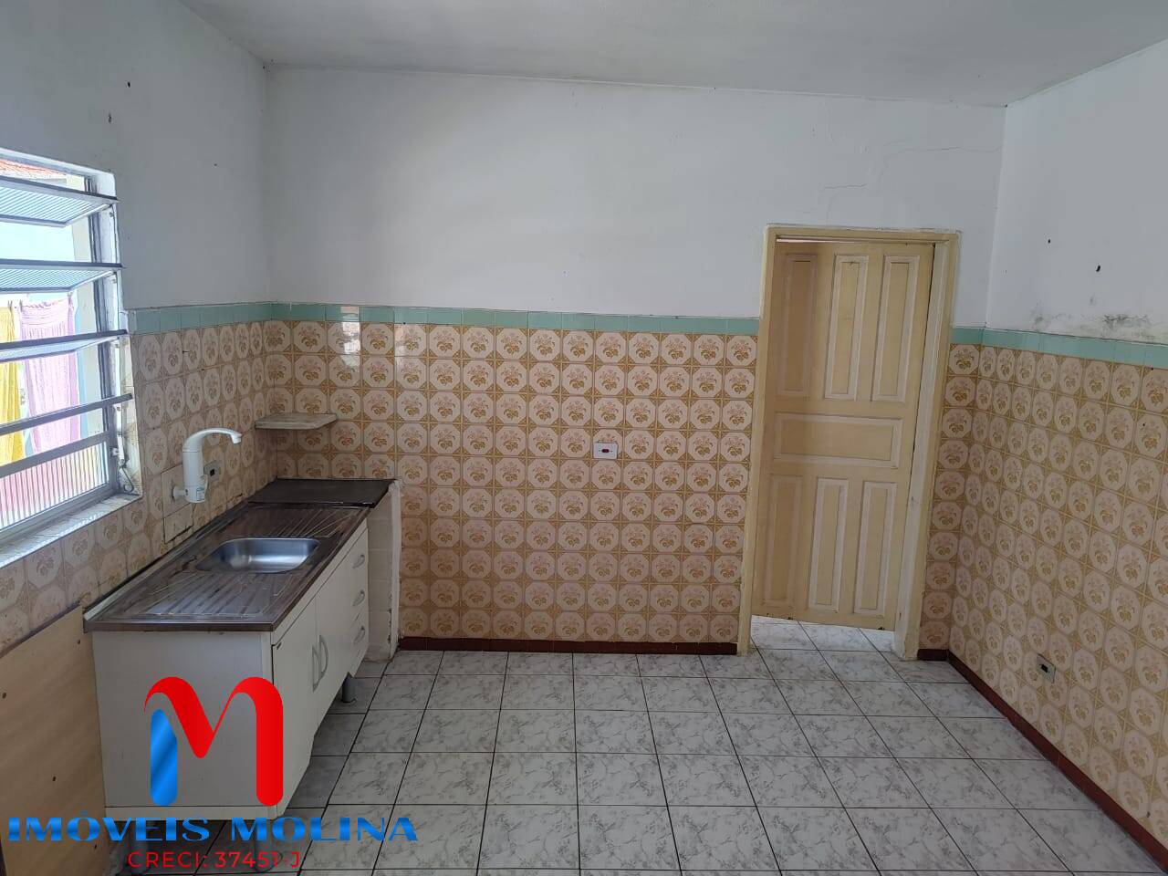 Casa à venda com 1 quarto, 280m² - Foto 3