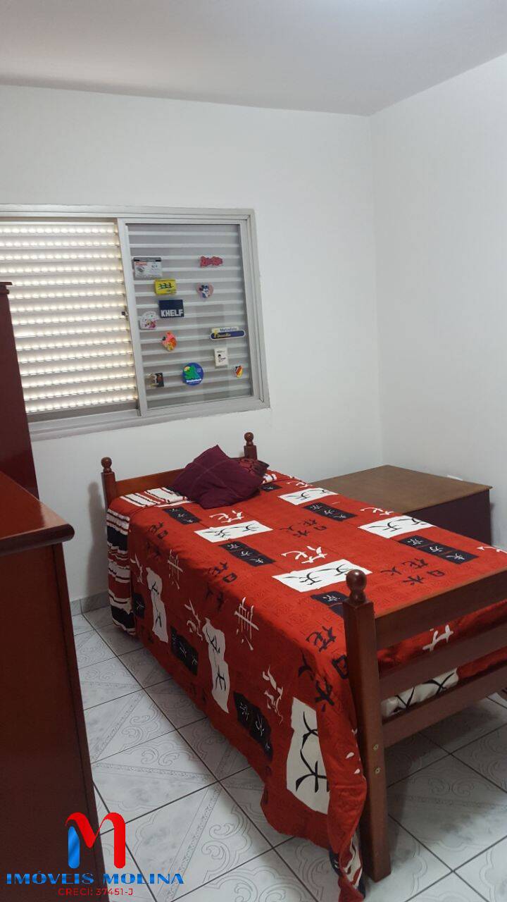 Apartamento à venda com 2 quartos, 75m² - Foto 4