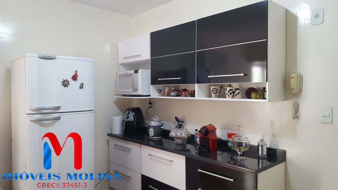 Apartamento à venda com 2 quartos, 75m² - Foto 5