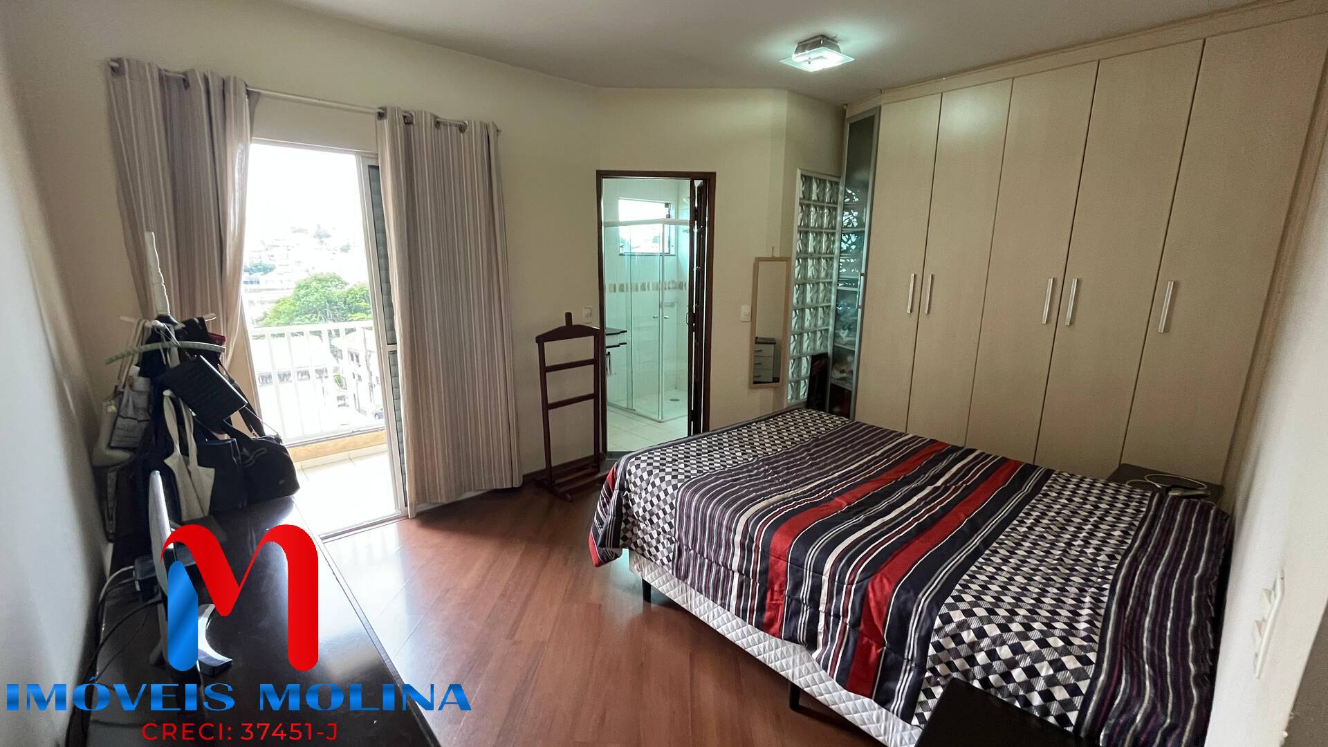 Casa à venda com 3 quartos, 420m² - Foto 13