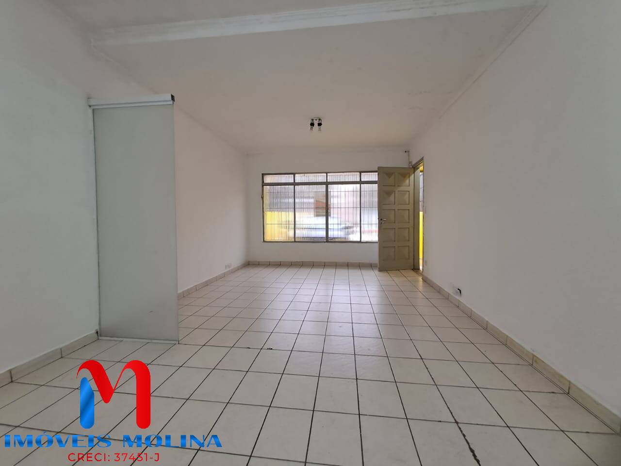 Sobrado à venda e aluguel com 3 quartos, 150m² - Foto 2