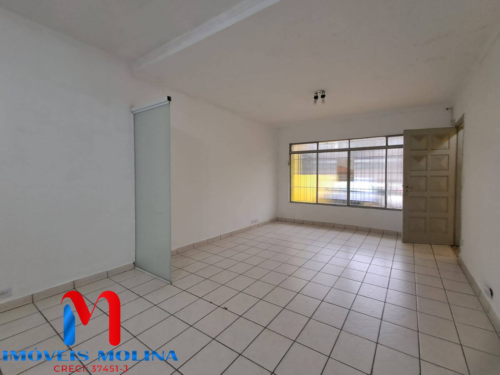 Sobrado à venda e aluguel com 3 quartos, 150m² - Foto 3