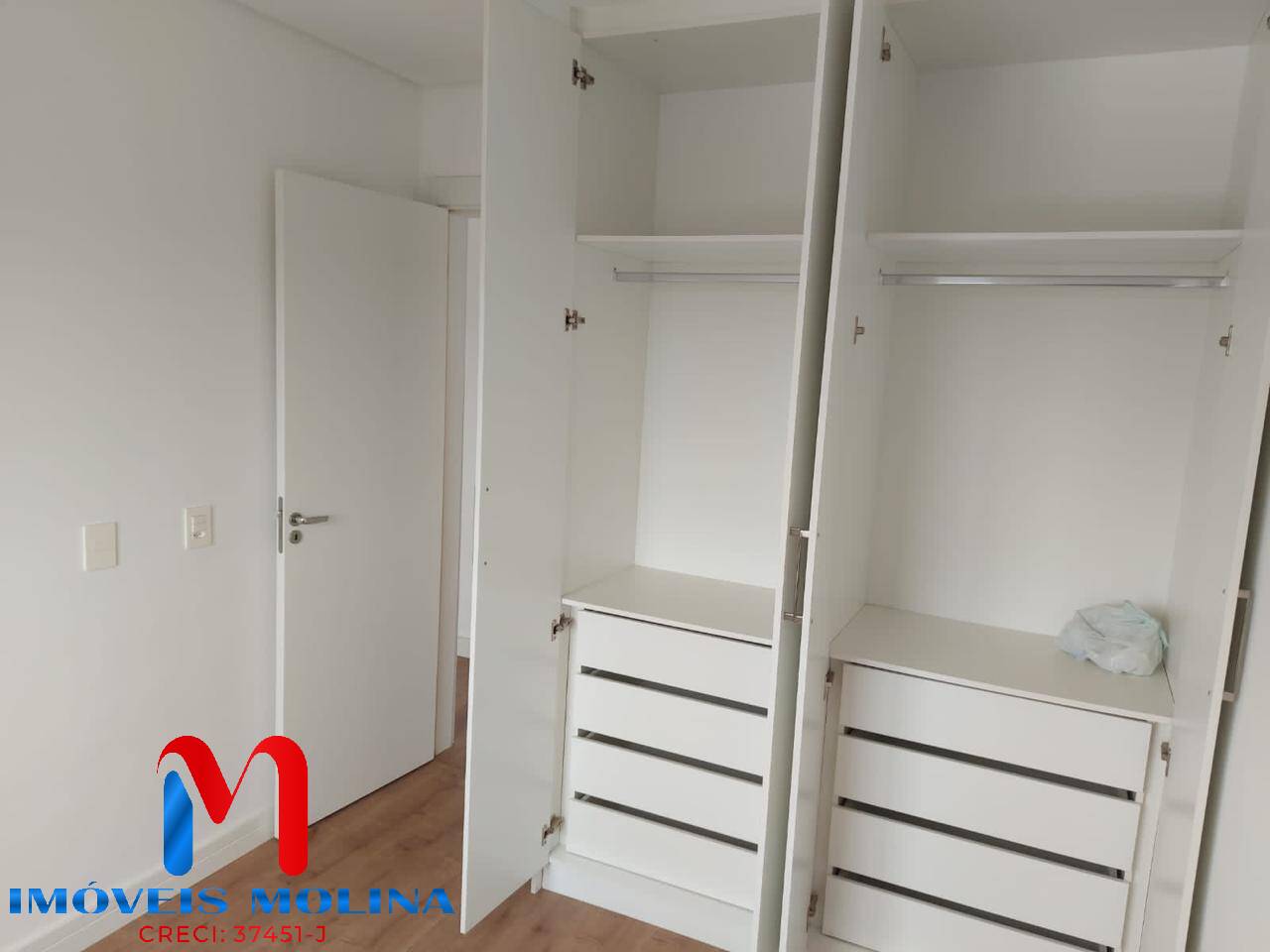 Apartamento à venda com 3 quartos, 72m² - Foto 18