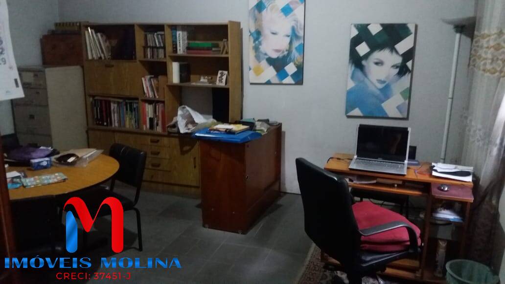 Sobrado à venda com 2 quartos, 196m² - Foto 11