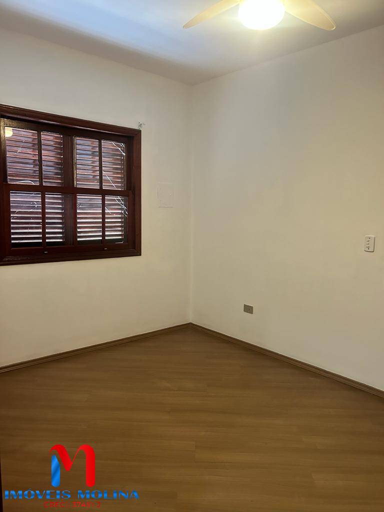 Casa à venda com 3 quartos, 155m² - Foto 11