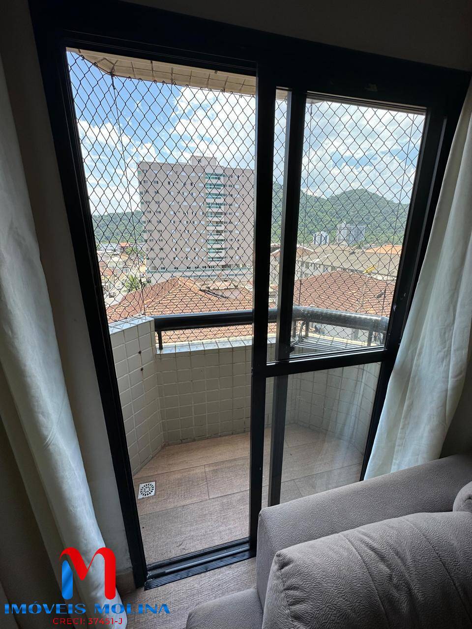 Apartamento à venda com 2 quartos, 60m² - Foto 2