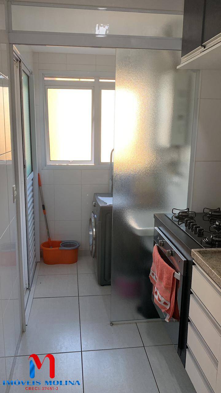 Apartamento à venda com 2 quartos, 63m² - Foto 10