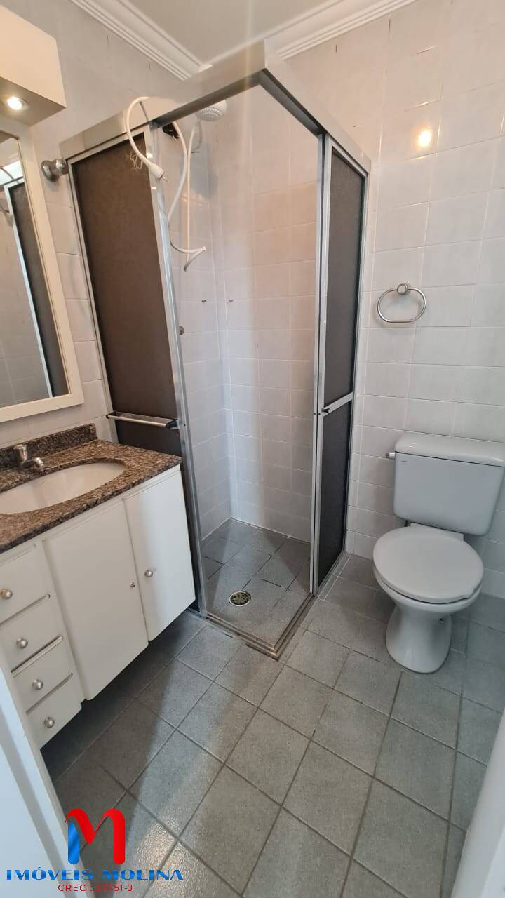 Apartamento à venda e aluguel com 2 quartos, 65m² - Foto 11