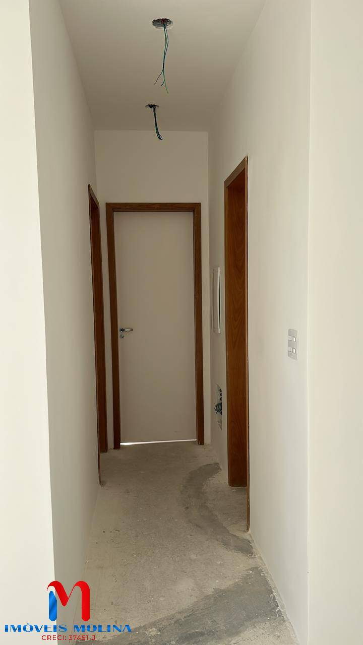 Apartamento à venda com 2 quartos, 60m² - Foto 7