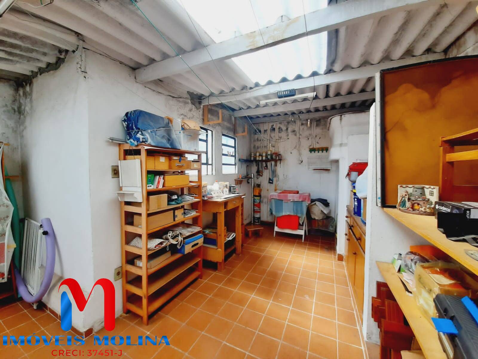 Casa à venda com 2 quartos, 110m² - Foto 9