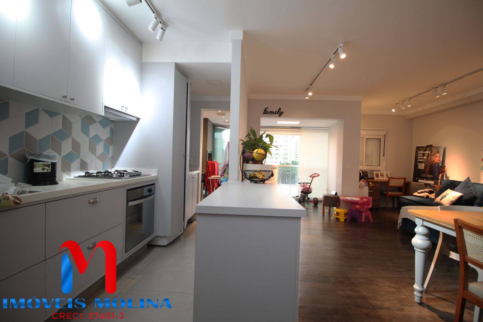 Apartamento à venda com 3 quartos, 72m² - Foto 9