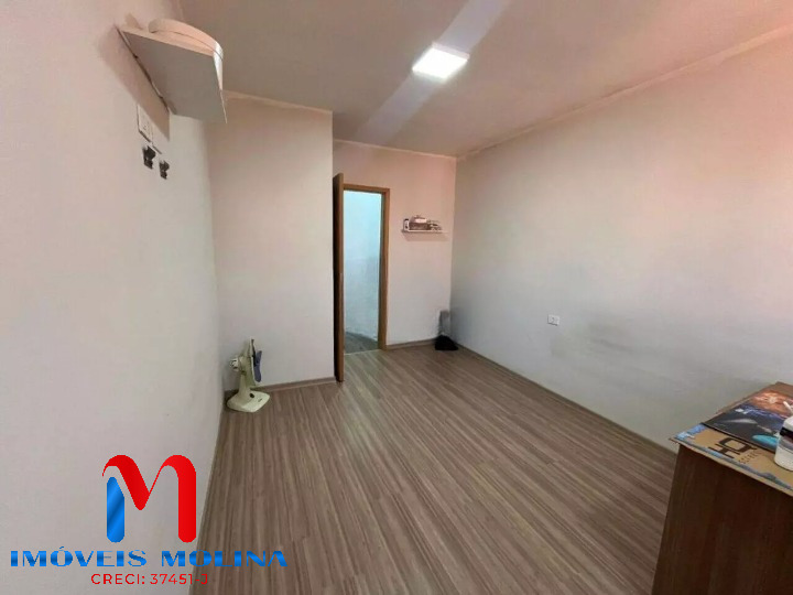 Casa à venda com 3 quartos, 207m² - Foto 11