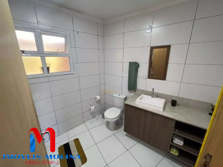 Casa à venda com 3 quartos, 207m² - Foto 18