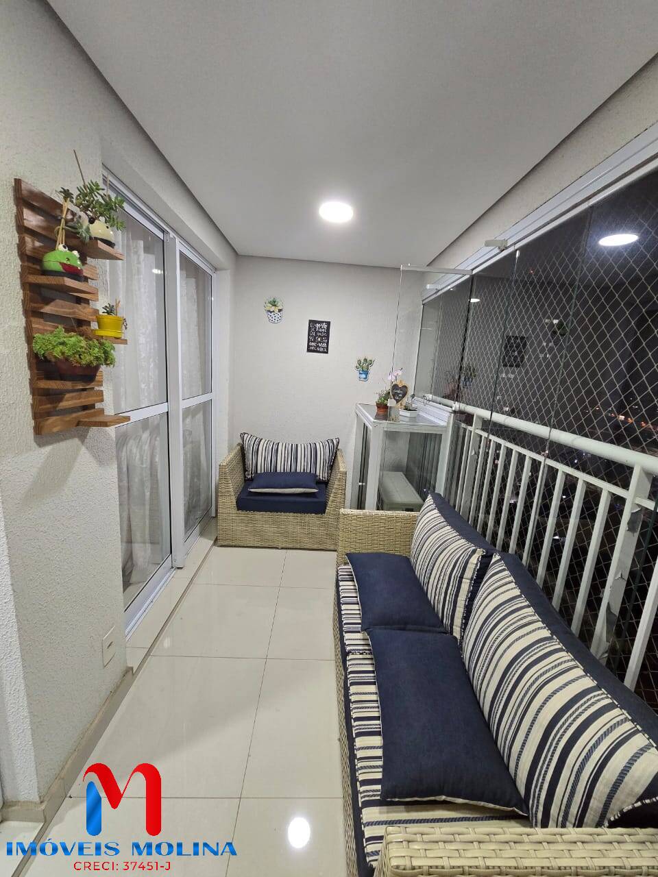 Apartamento à venda com 2 quartos, 69m² - Foto 10