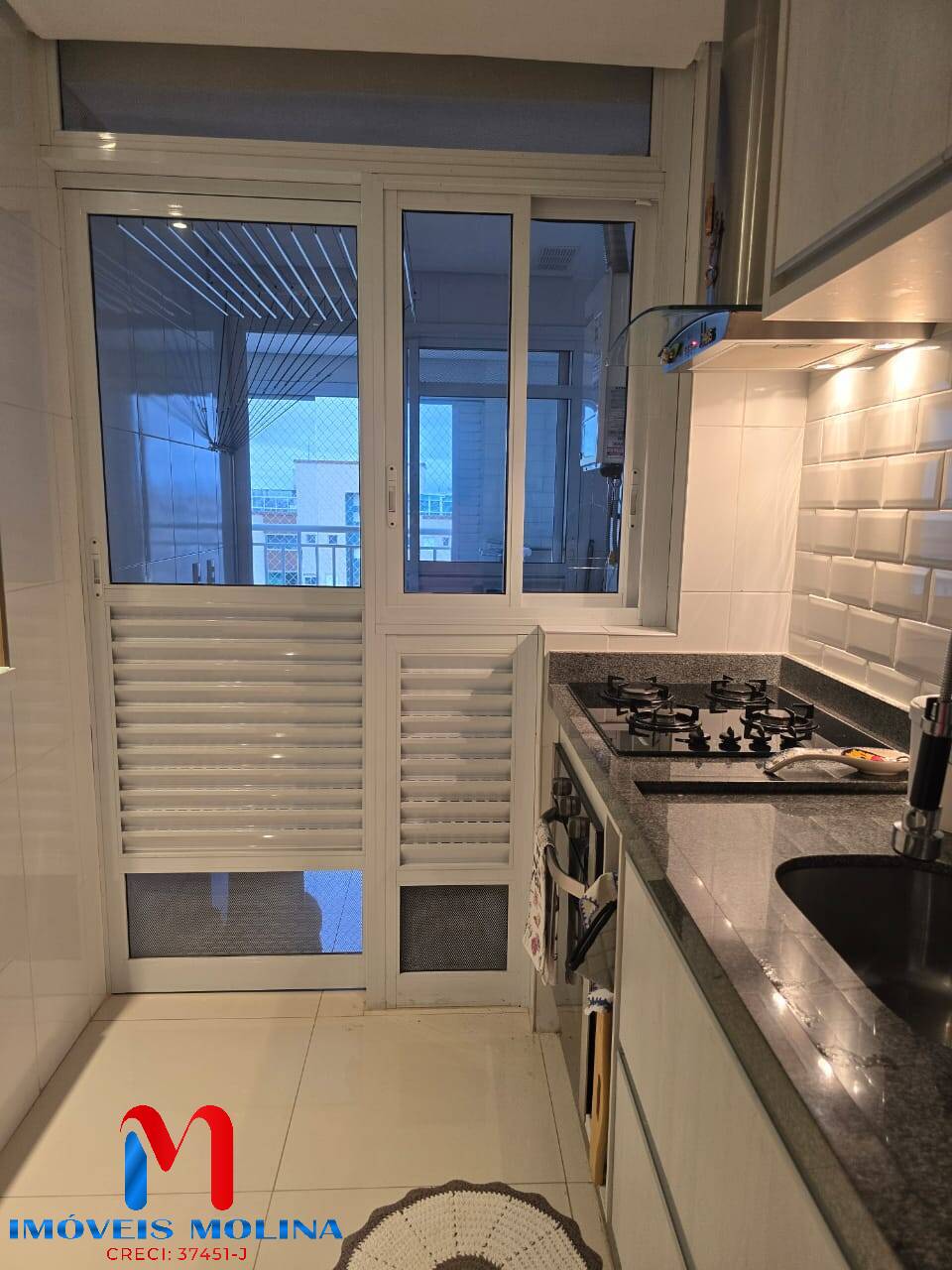 Apartamento à venda com 2 quartos, 69m² - Foto 16