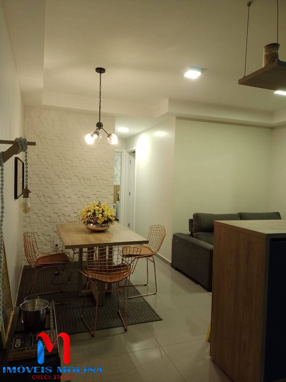 Apartamento à venda com 2 quartos, 65m² - Foto 4