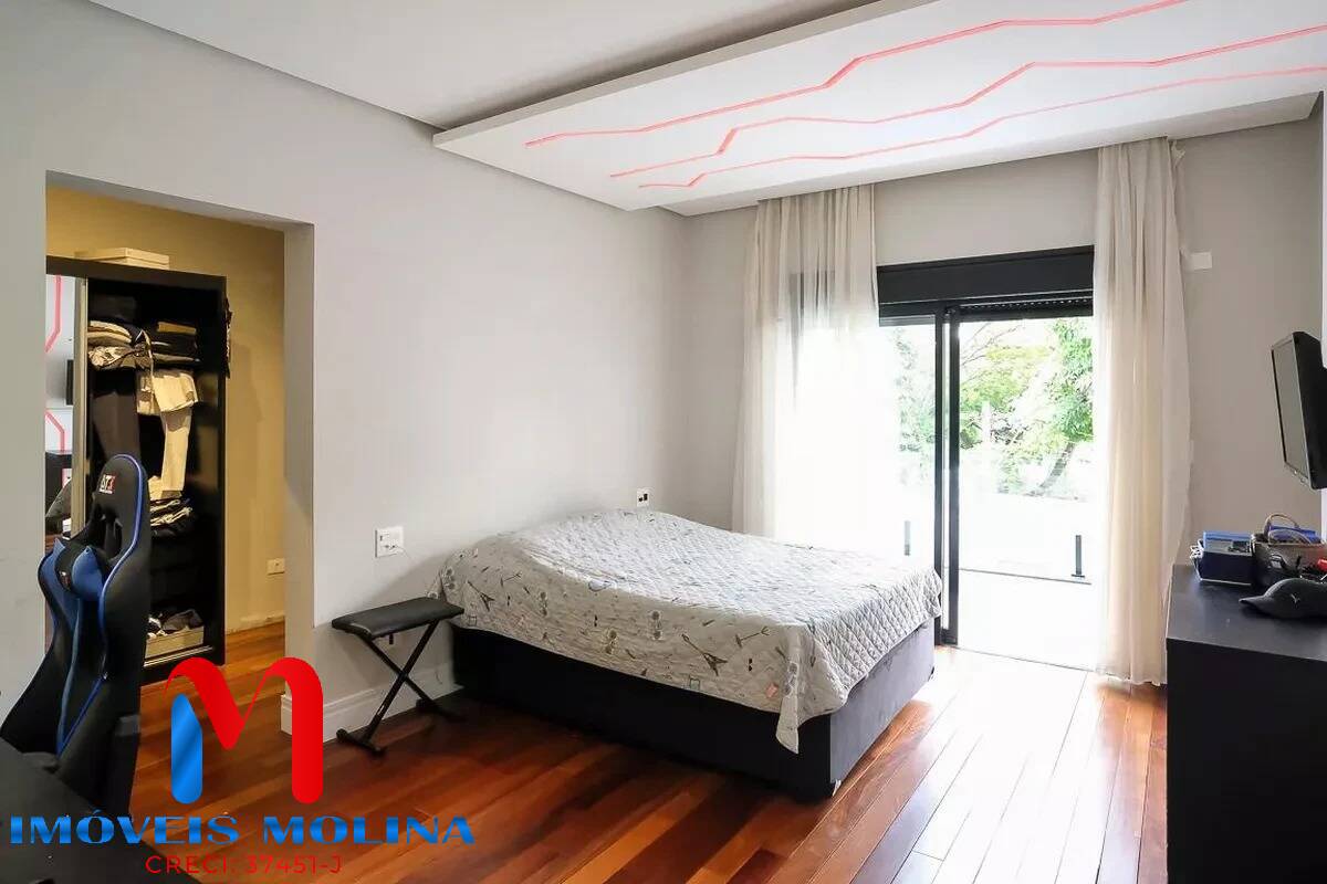 Sobrado à venda com 7 quartos, 607m² - Foto 30