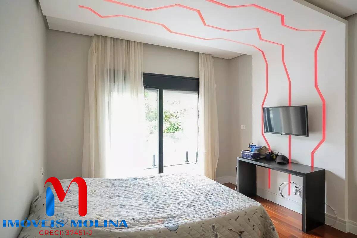 Sobrado à venda com 7 quartos, 607m² - Foto 31