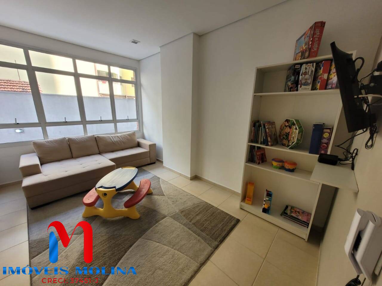 Apartamento à venda com 2 quartos, 70m² - Foto 27