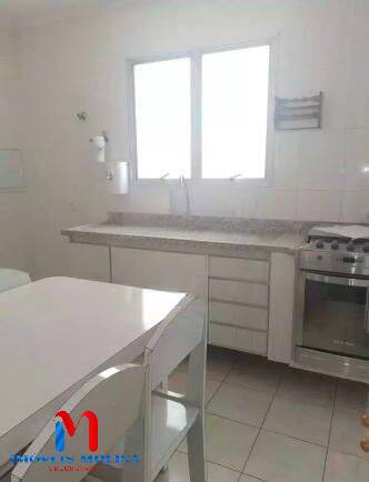 Apartamento para alugar com 2 quartos, 98m² - Foto 5