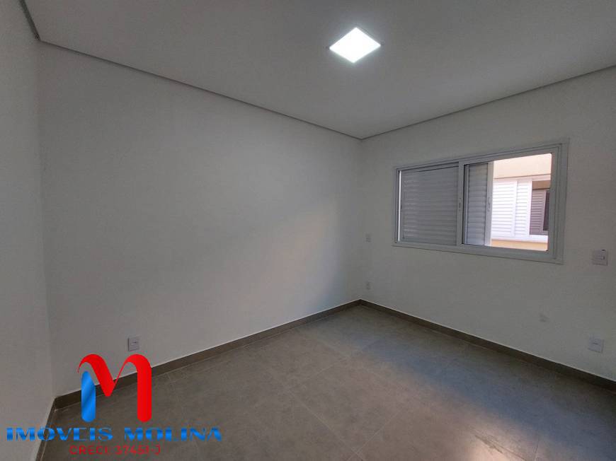 Apartamento para alugar com 2 quartos, 60m² - Foto 12