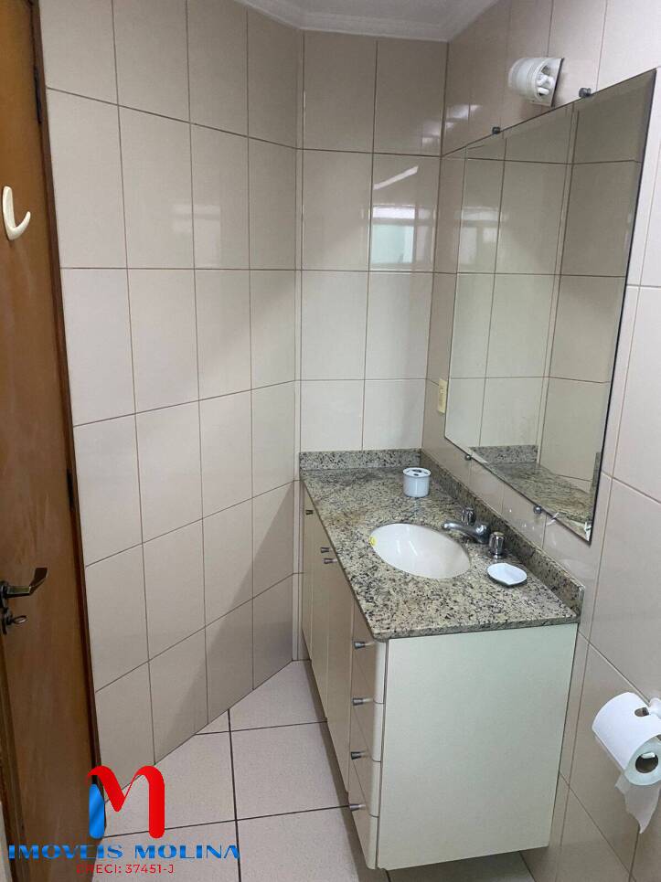 Apartamento para alugar com 3 quartos, 120m² - Foto 25