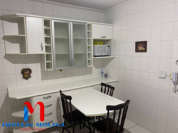 Apartamento para alugar com 3 quartos, 120m² - Foto 9