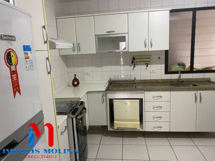 Apartamento para alugar com 3 quartos, 120m² - Foto 11