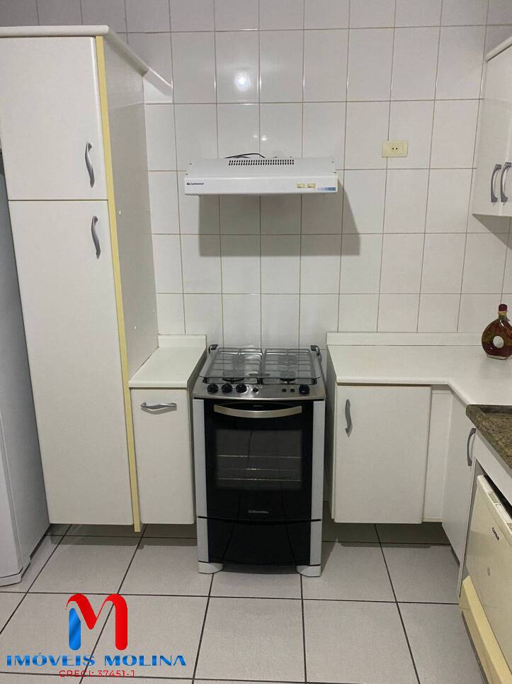 Apartamento para alugar com 3 quartos, 120m² - Foto 14