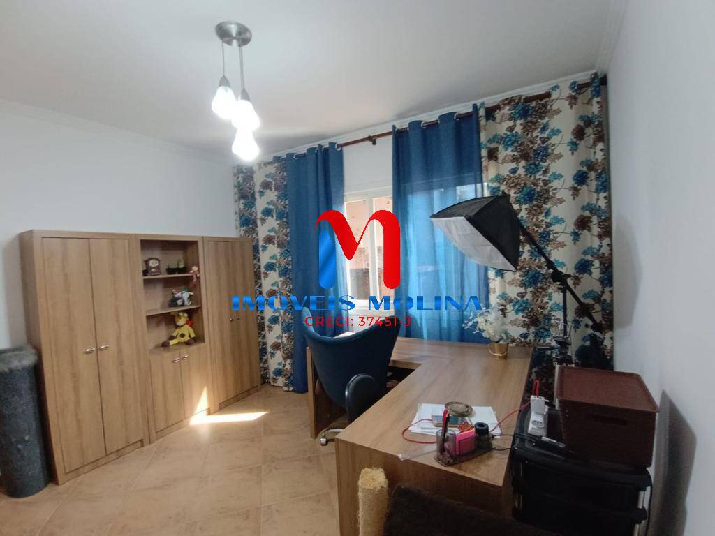 Casa à venda com 3 quartos, 245m² - Foto 12