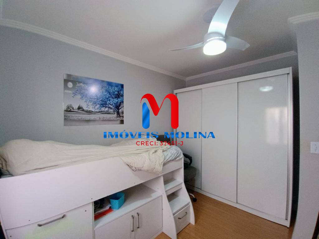 Casa à venda com 3 quartos, 245m² - Foto 14